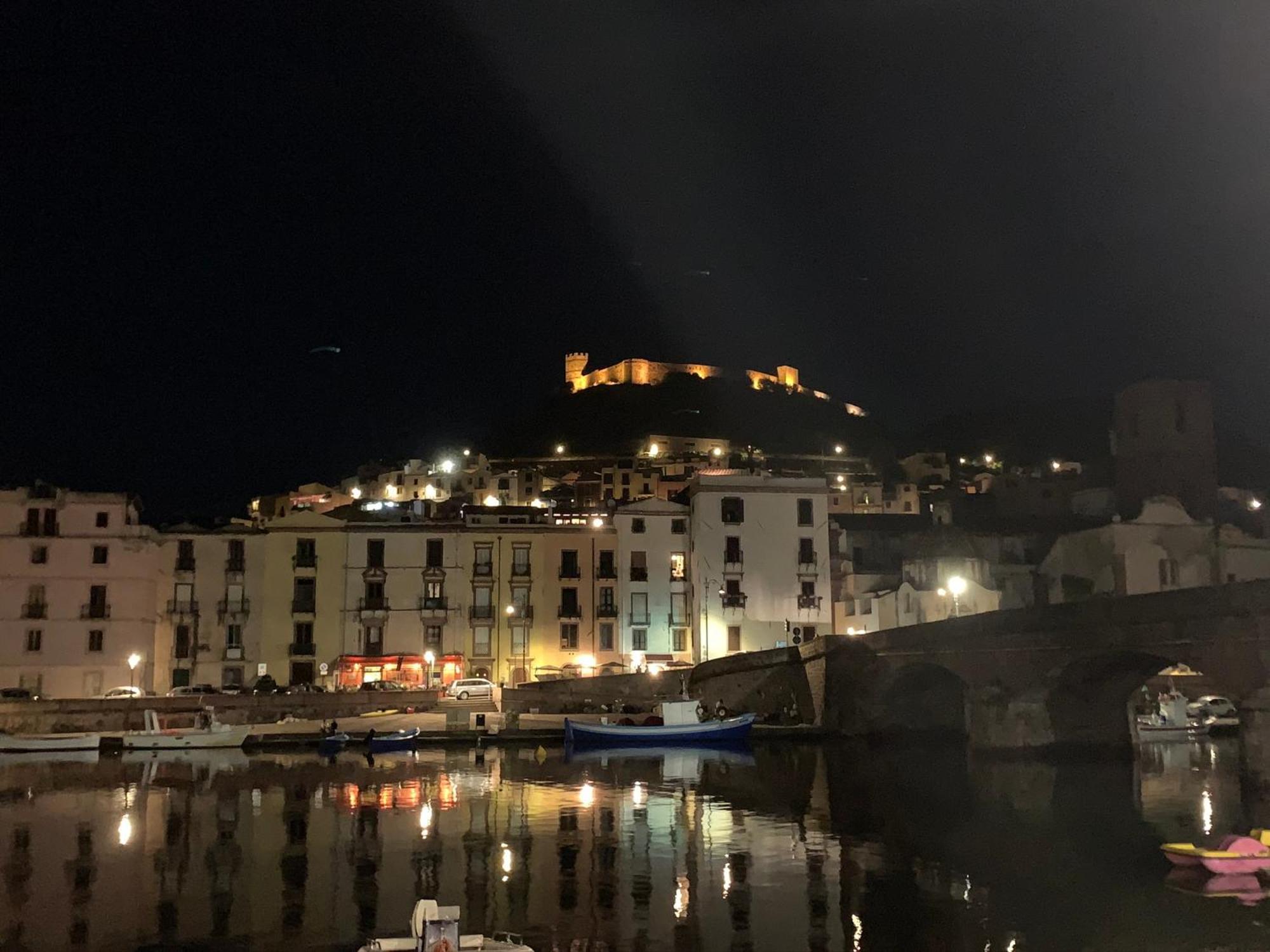 Da Ida Hotel Bosa Eksteriør billede